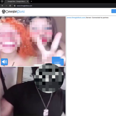 Omegle Horny Teens show nude body to stranger
