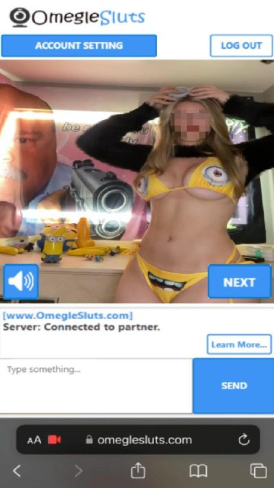 Halloween cosplay girl flashes almost nude on Omegle